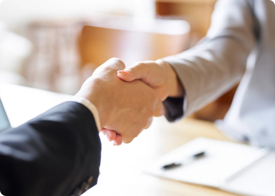 一般企業との雇用契約で福利厚生もあります